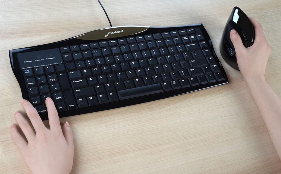 Evoluent Left Hand Corded Keyboard - Reduced Reach