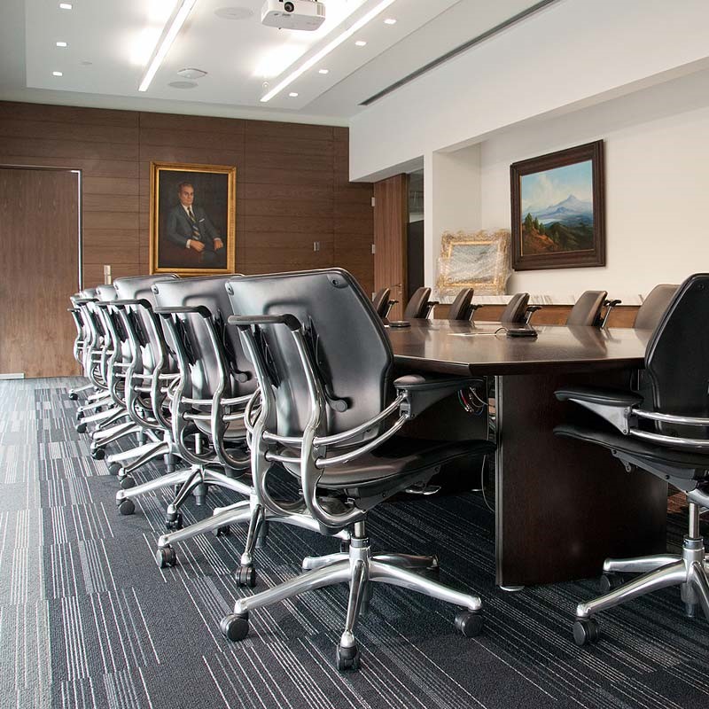 Humanscale FREEDOM TASK chair With Adjustable Duron Arms - Ex Showroom Model