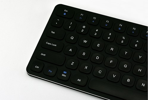 Ergoapt Dual Connectivity Keyboard & Number Pad Combo