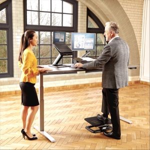 Hana Adjustable Foot Support by Fellowes