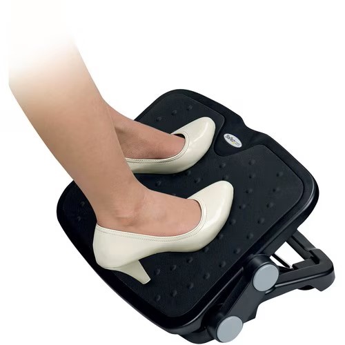Rubber Top Rocking Footrest by StarTech