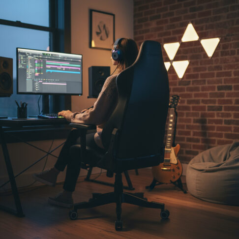 Buro PowerA Ergonomic Gaming Chair - Navigator in Black