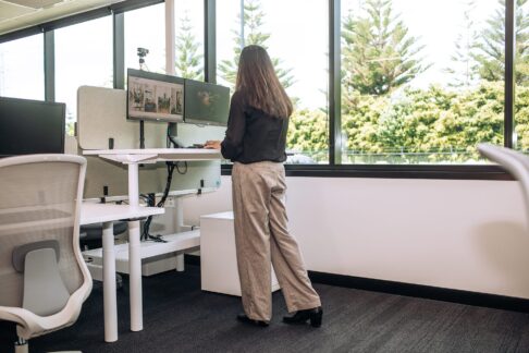 Syntra Straight Height Adjustable Desk with D Scallop Cutout