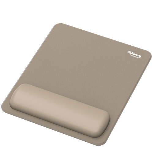 Breyta Mouse Pad with Wrist Rest